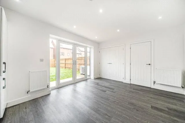Osbourne Gardens, Aylesbury, HP21, photo 6