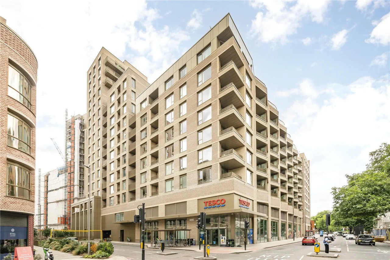 1 bed flat to rent — Gasholder Place, Oval Village, London, SE11 5AT