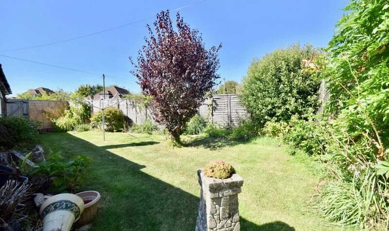 Petters Road, Ashtead, KT21, photo 3