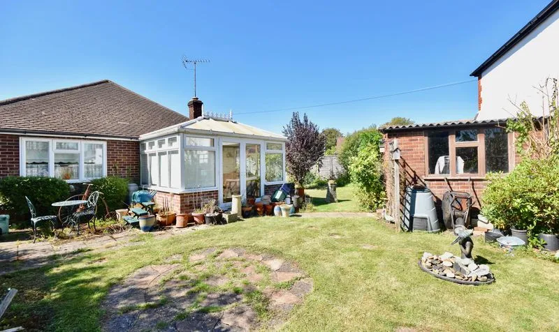 Petters Road, Ashtead, KT21, photo 2