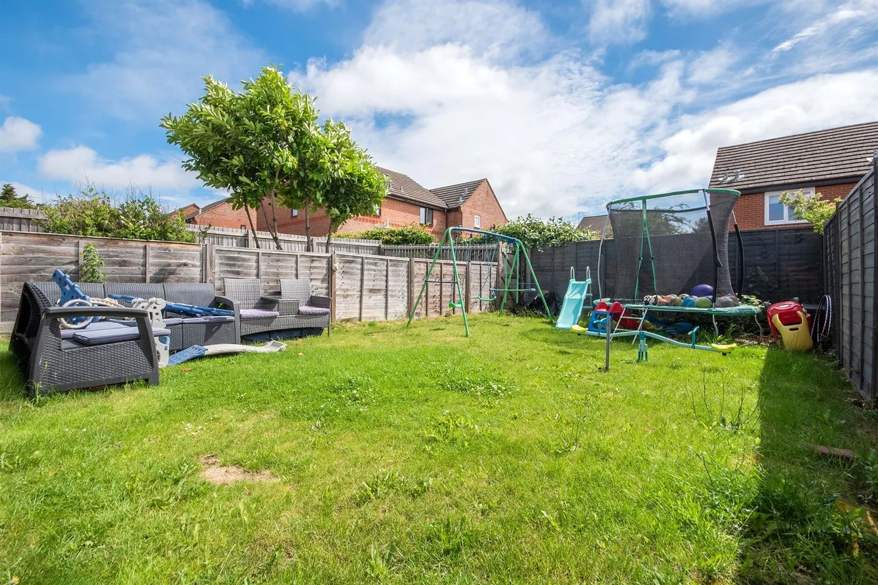 Blenheim Way, Kettering, NN15, photo 5