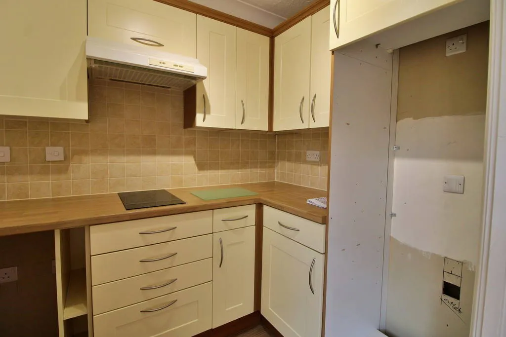 Curie Close, Rugby, CV21 3PF, photo 5