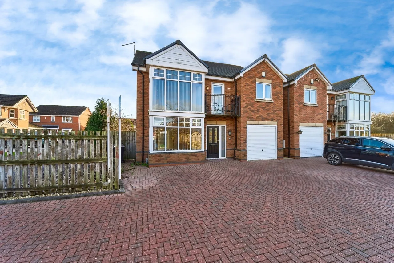 4 bed house for sale — Marlpool Drive, Pelsall, Walsall, West Midlands, WS3