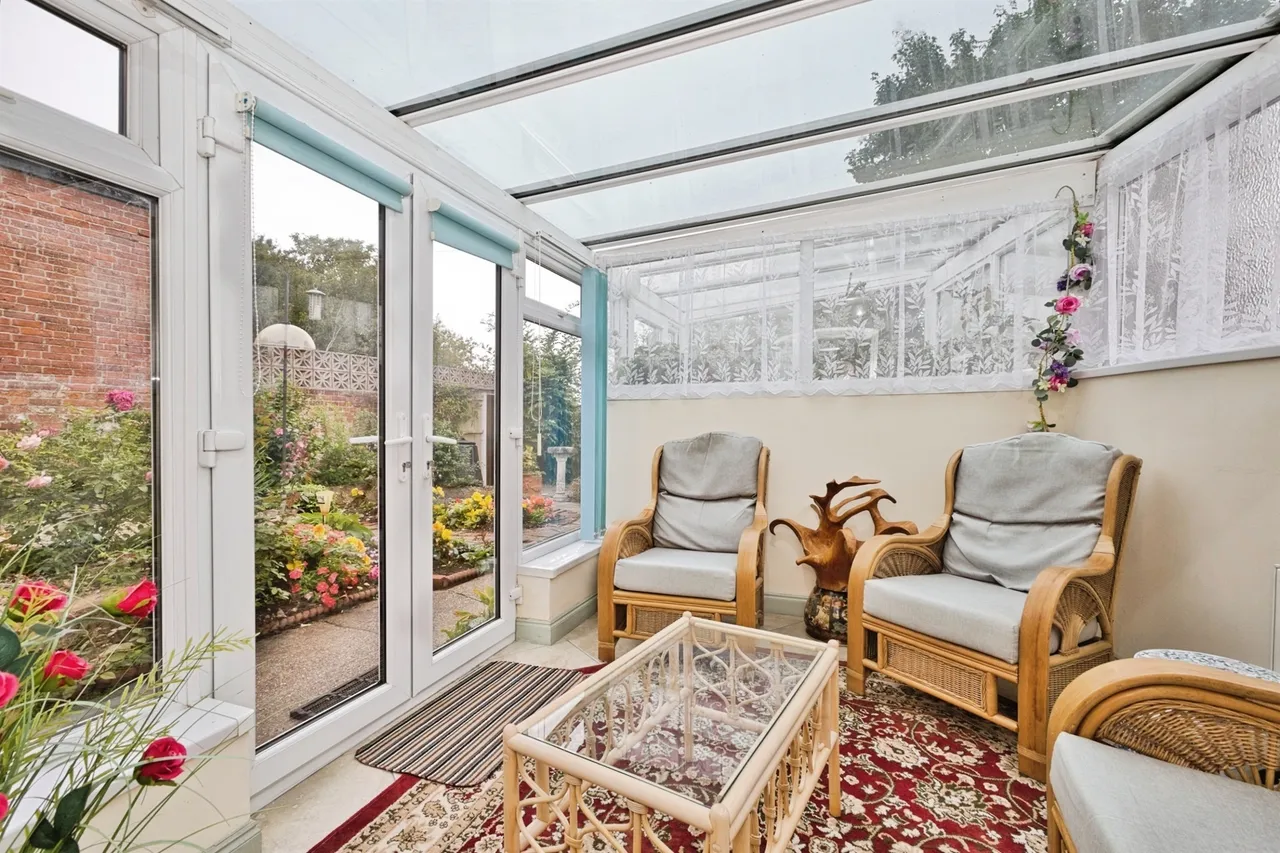 Hendford Hill, Yeovil, BA20, photo 10
