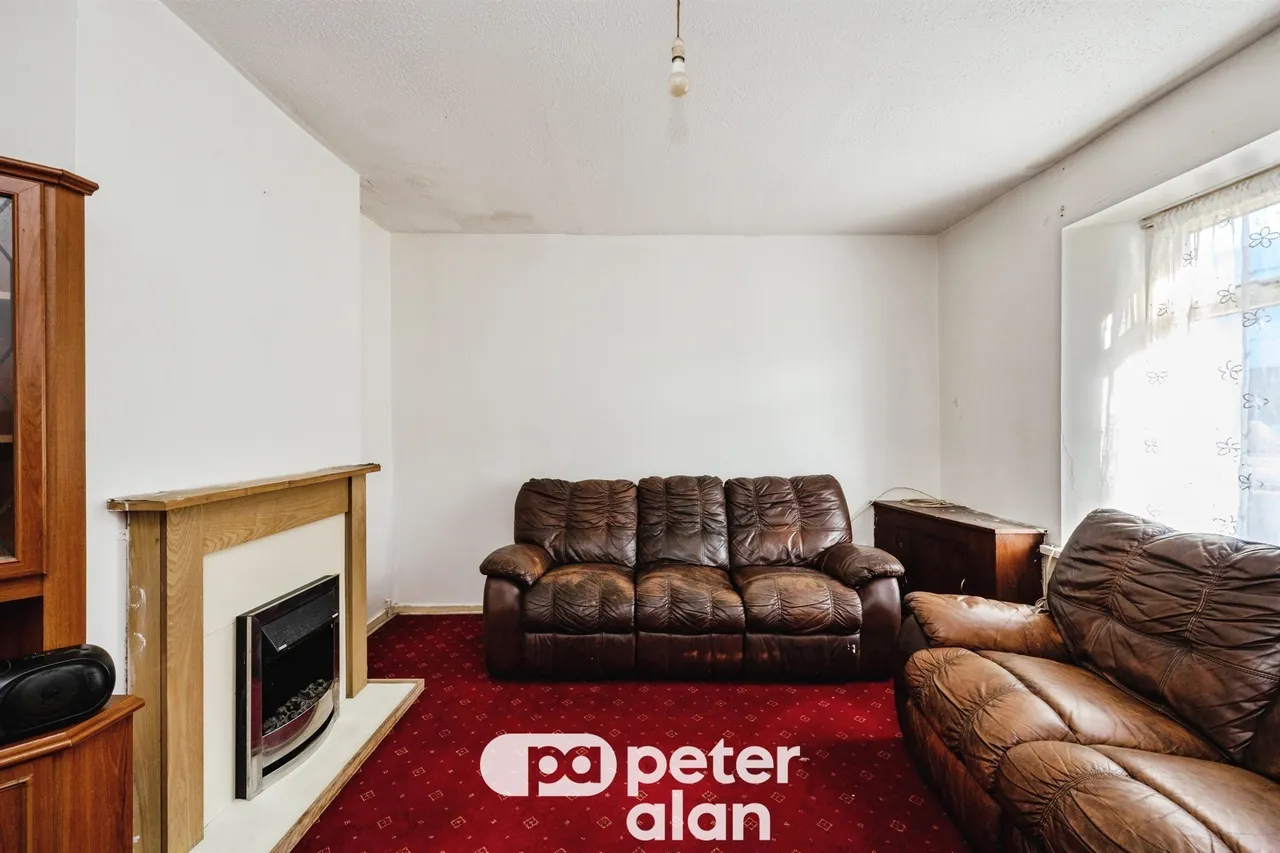 Water Street, Neath, SA11, photo 7