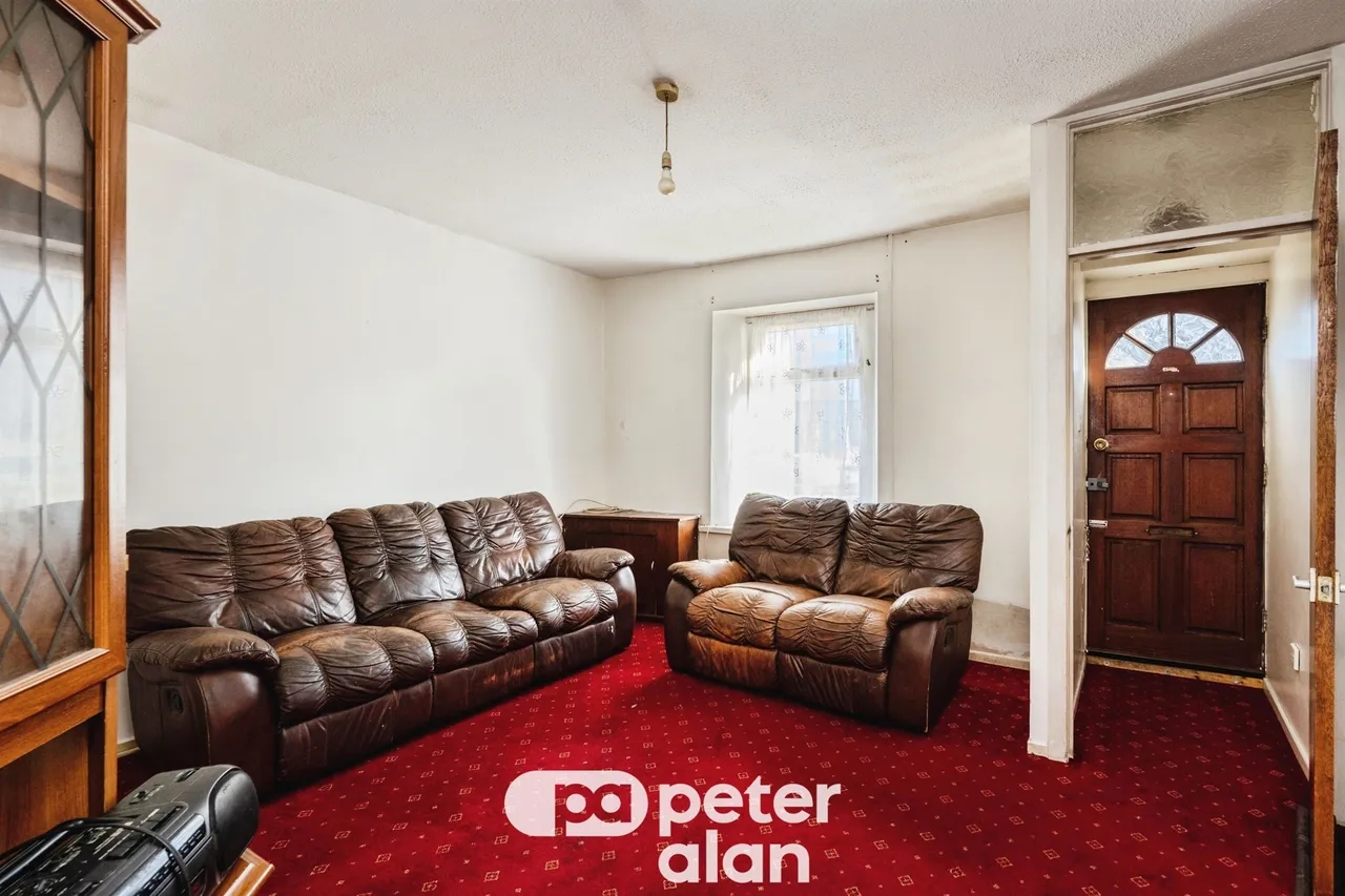 Water Street, Neath, SA11, photo 13
