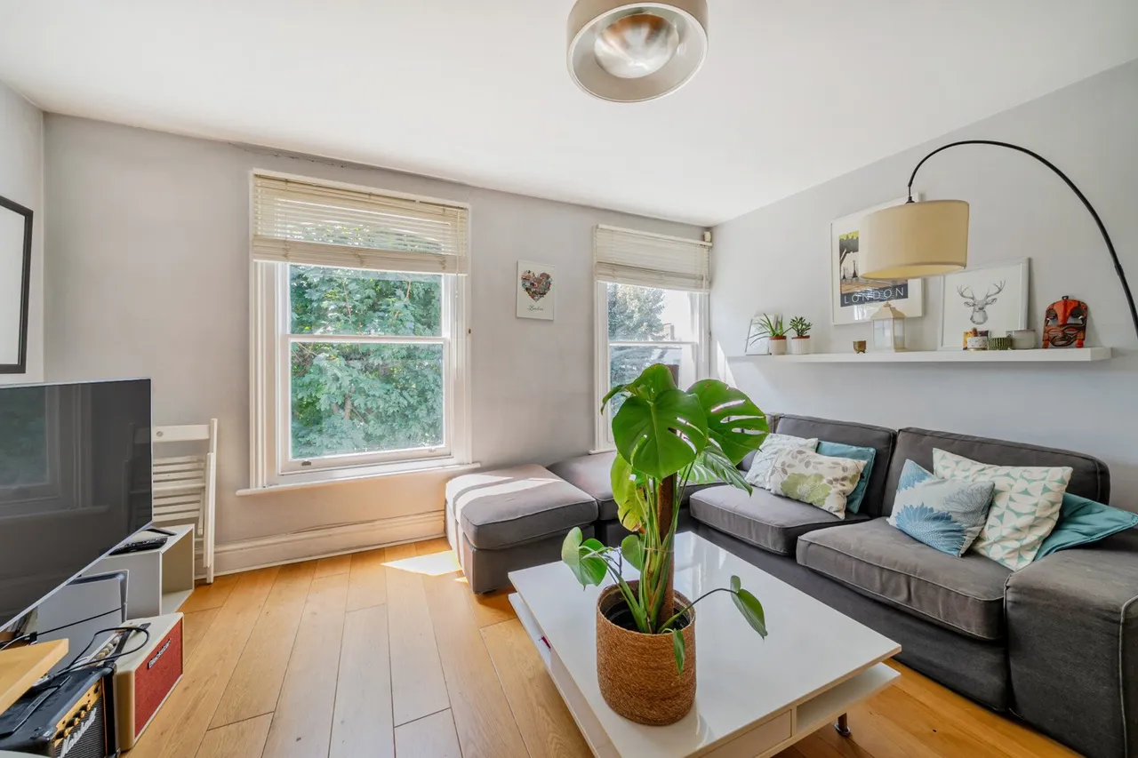Vicarage Grove, SE5, photo 11