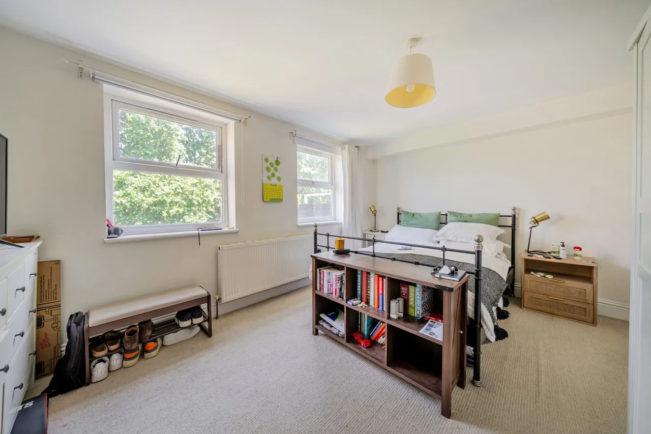 Vicarage Grove, SE5, photo 4