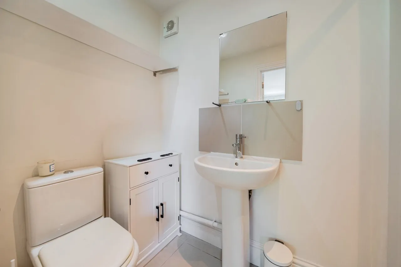 Vicarage Grove, SE5, photo 20