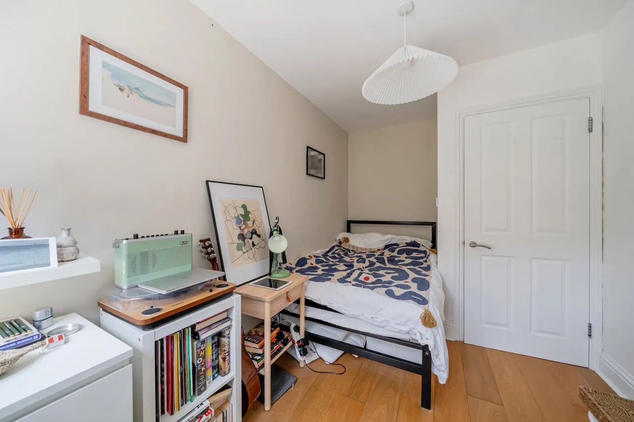 Vicarage Grove, SE5, photo 9