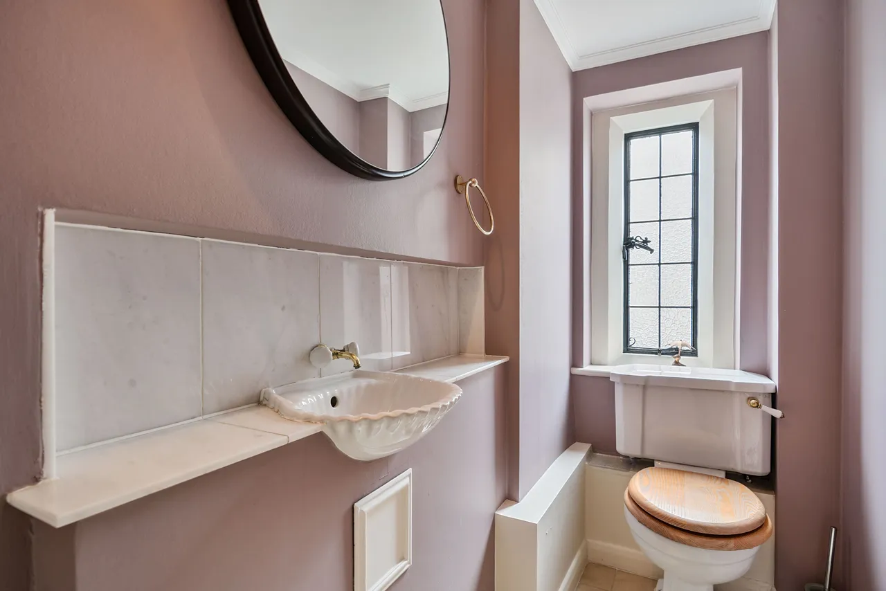 Voysey House, 2a Queens Gate Terrace, London, photo 12