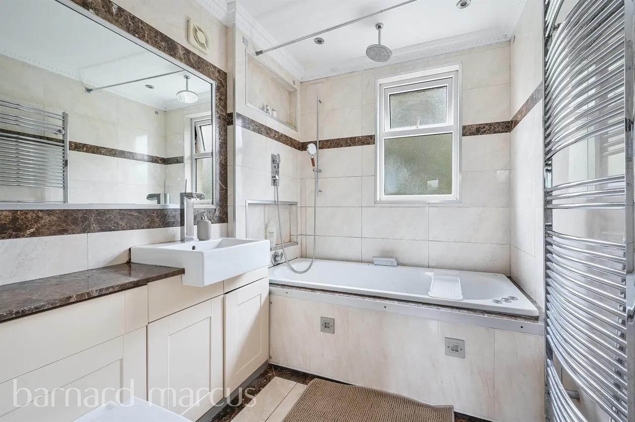 Clarence Avenue, New Malden, KT3, photo 11
