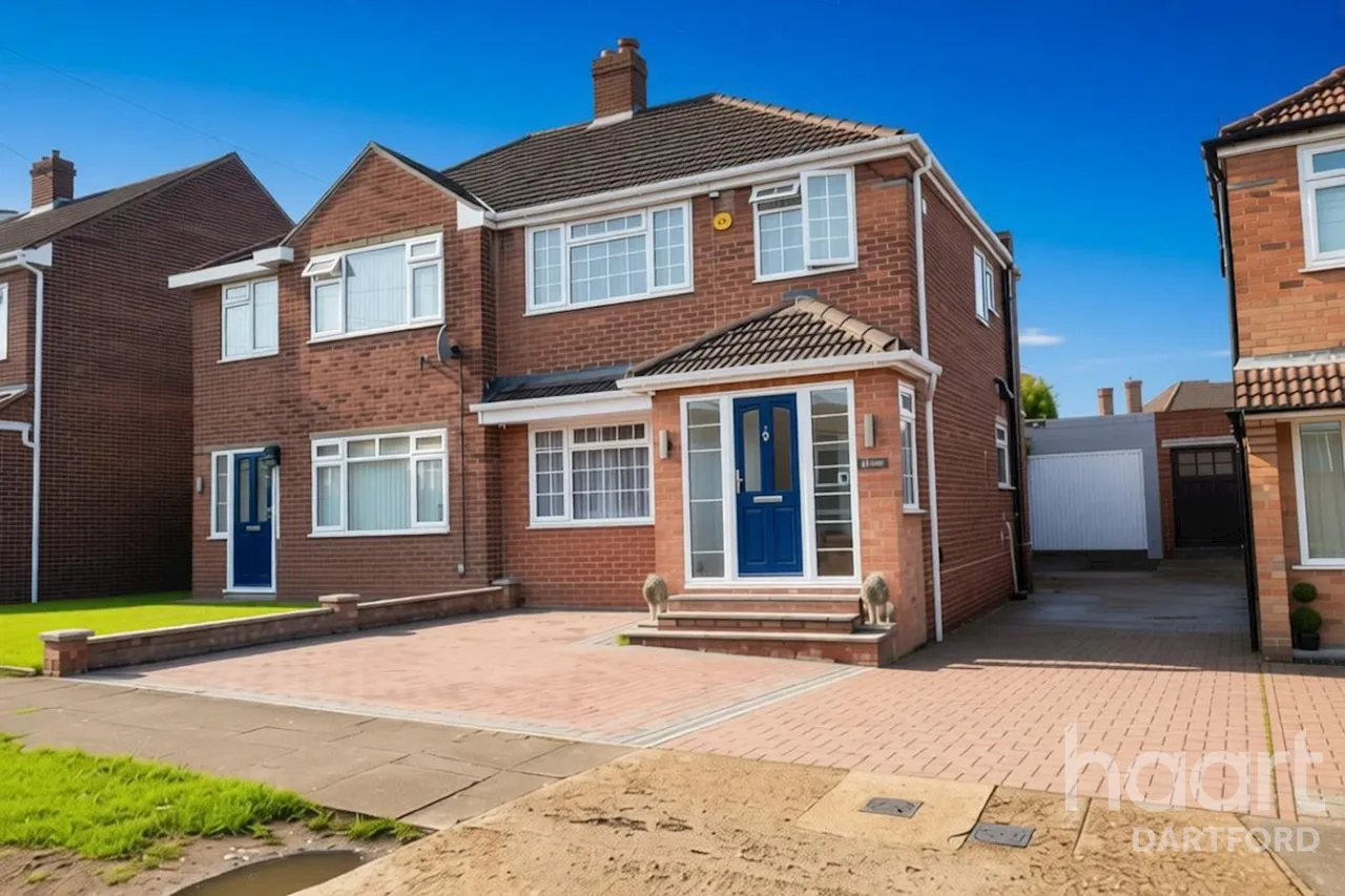 3 bed house for sale, Swaledale Road, Dartford, DA2