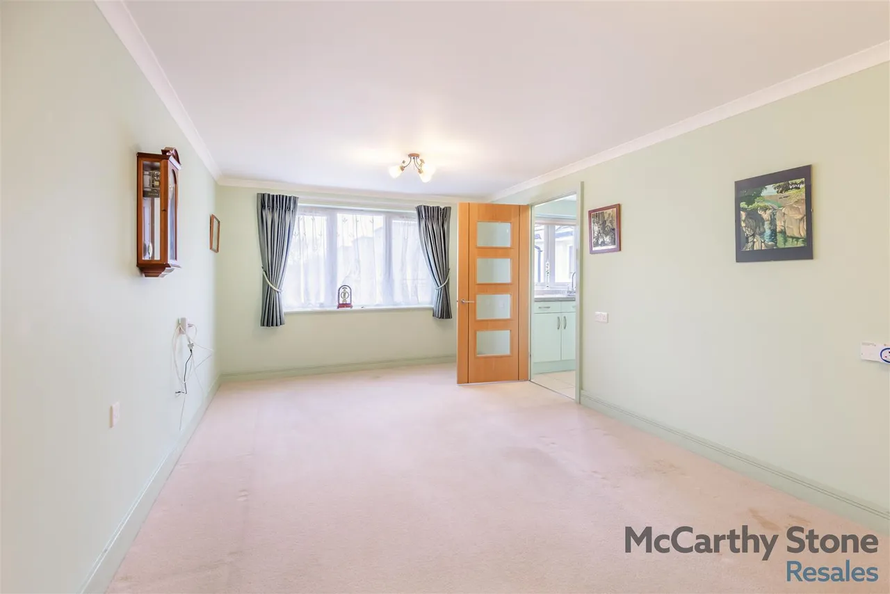 Legions Way, Bishop's Stortford, CM23, photo 2