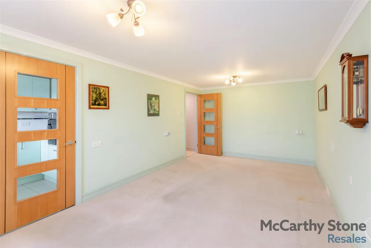 Legions Way, Bishop's Stortford, CM23, photo 4