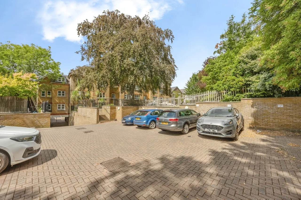 Birdhurst Road, South Croydon, CR2, photo 12