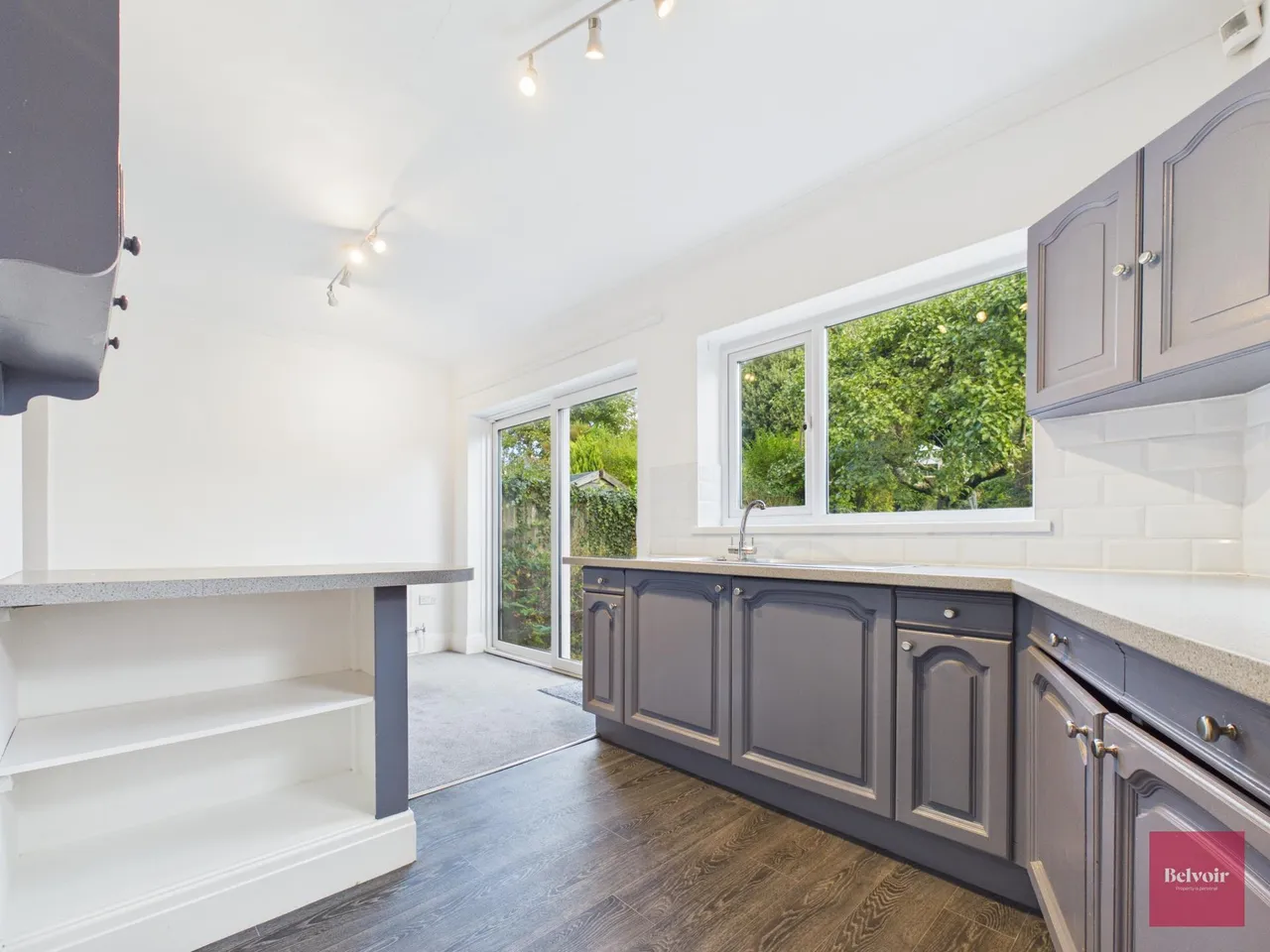 Castle Road, Mumbles, SA3, photo 10