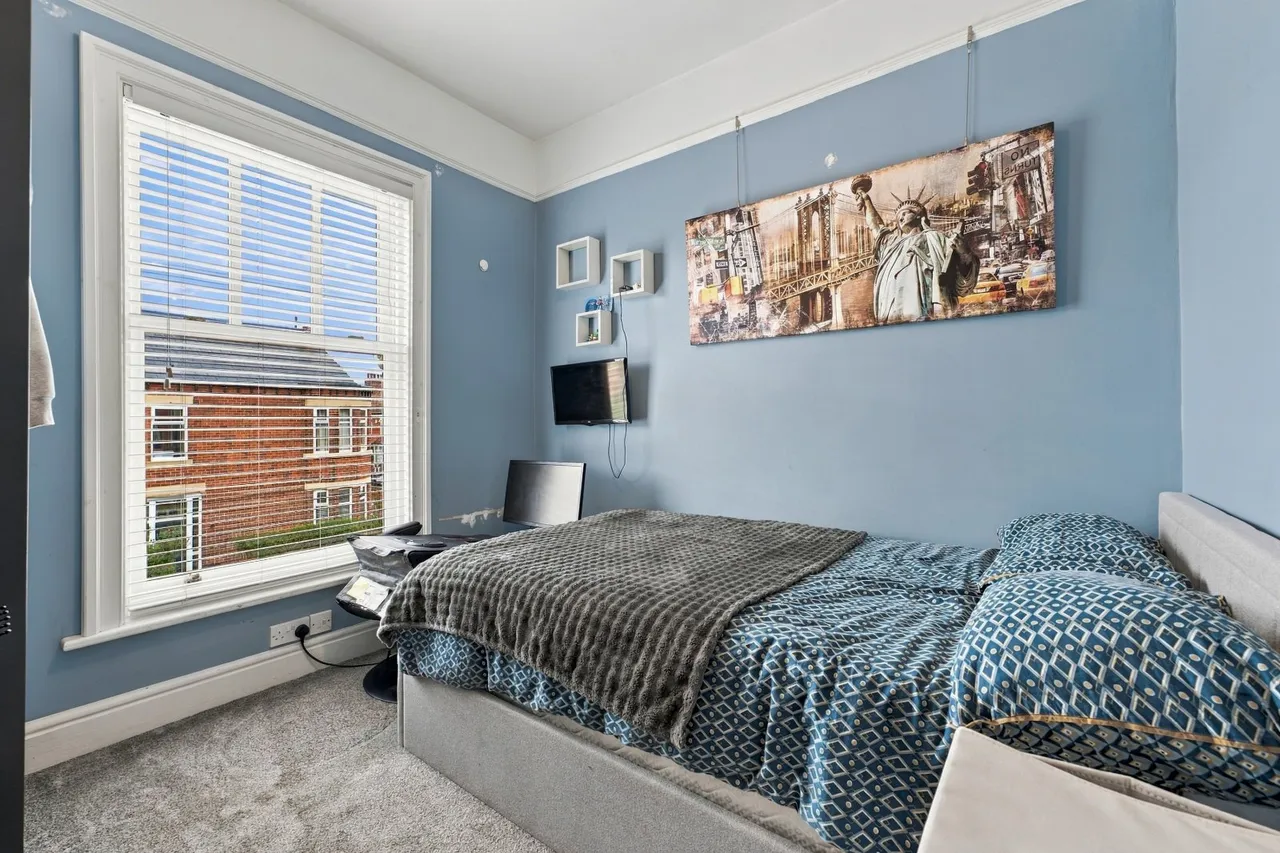 Acresfield Road, Salford, M6, photo 13