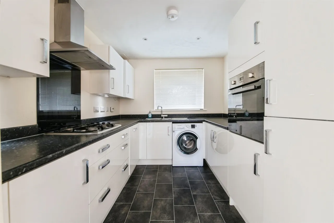 Petre Street, Axminster, EX13, photo 7