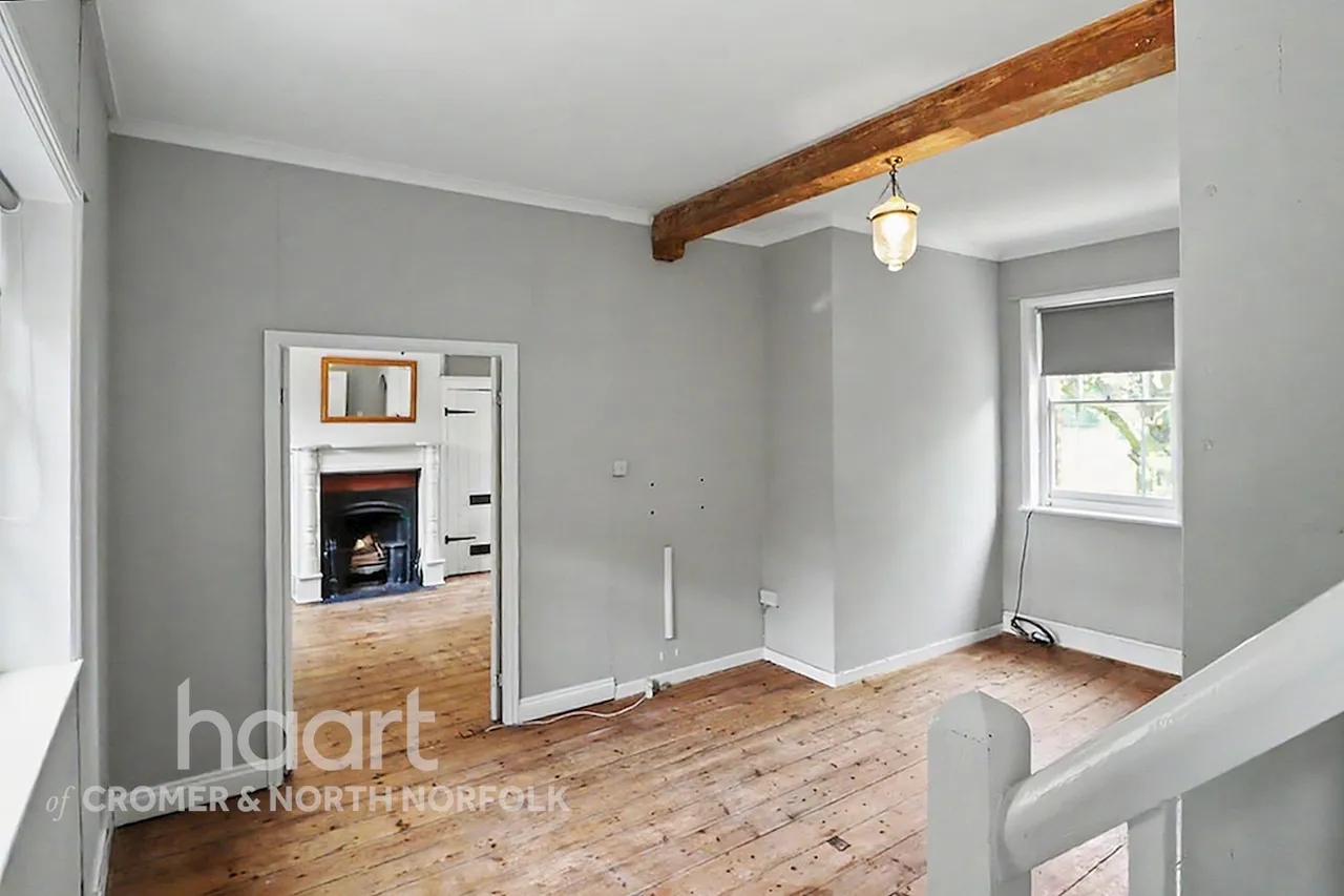 High Street, Overstrand, NR27, photo 14