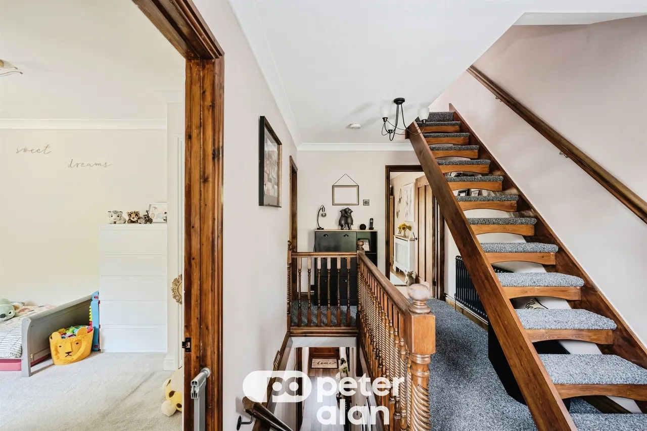 Cefn Yr Allt Neath, SA10, photo 12