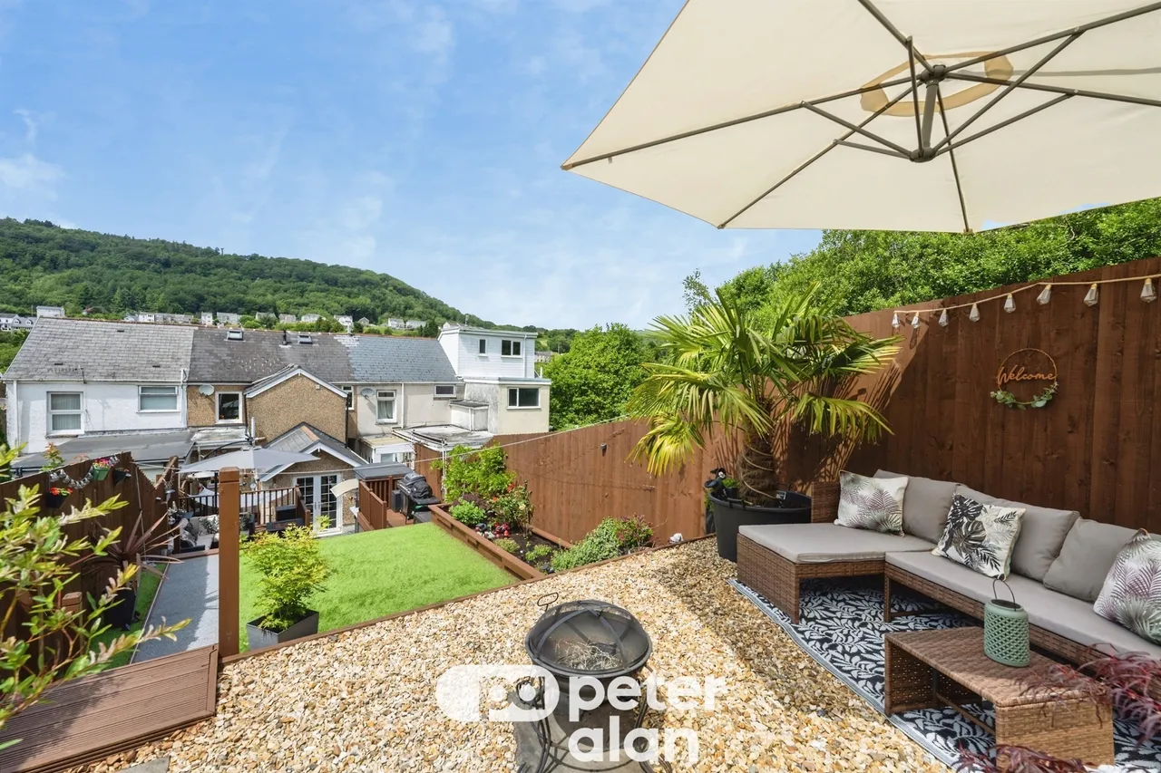 Cefn Yr Allt Neath, SA10, photo 8