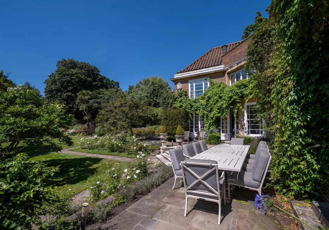 Frognal, Hampstead, London, NW3 6YA, photo 8