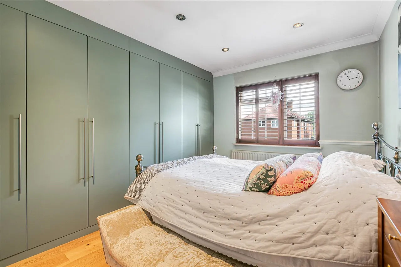Mill Farm Crescent, Whitton, TW4, photo 4