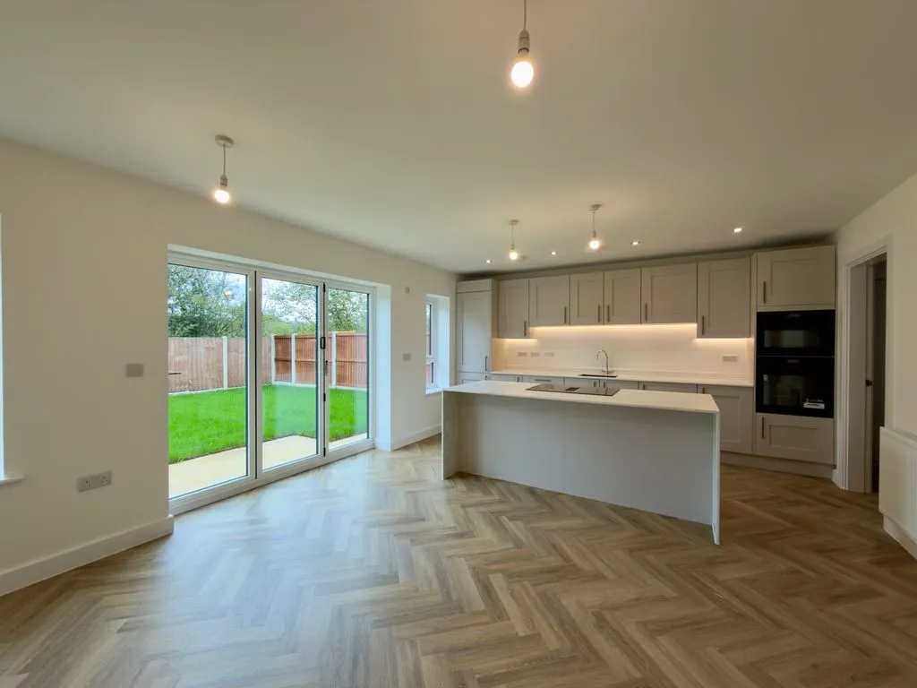 For SaleAdlington Place, Adlington, photo 3