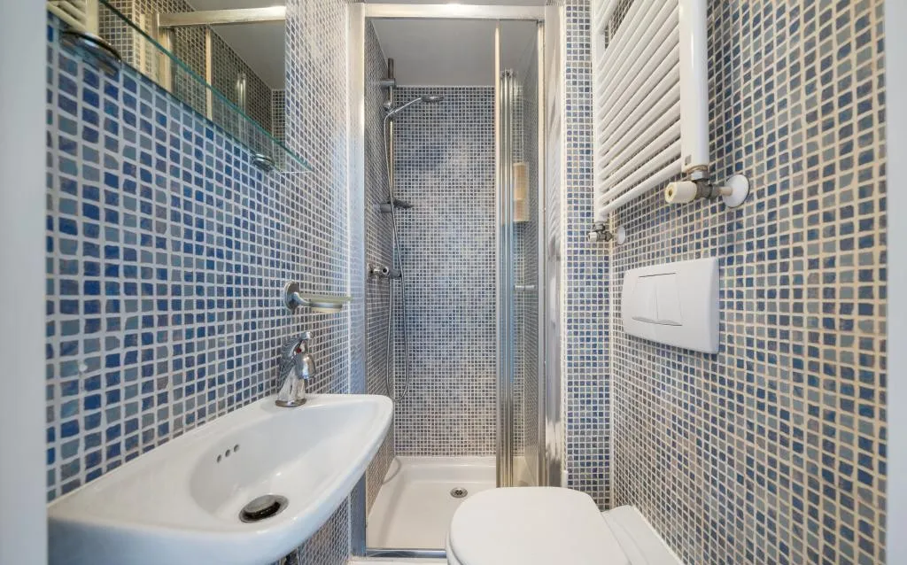 Claverton Street, Pimlico, SW1V, photo 7