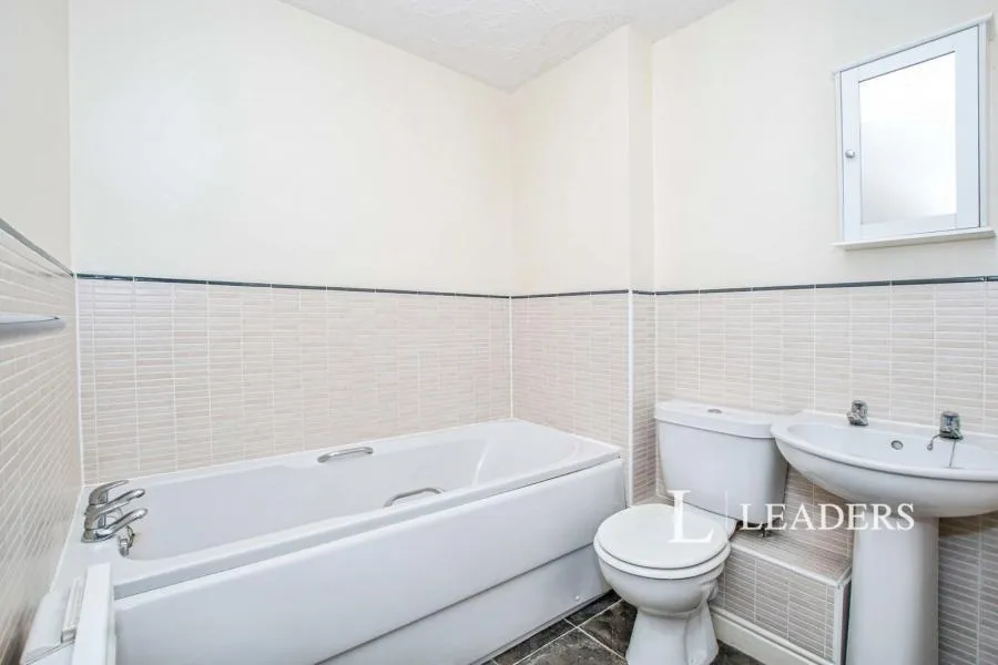 Holystone Way, Carlton Colville, NR33, photo 5