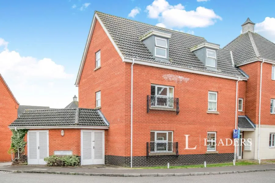 2 bed flat to rent, Holystone Way, Carlton Colville, NR33