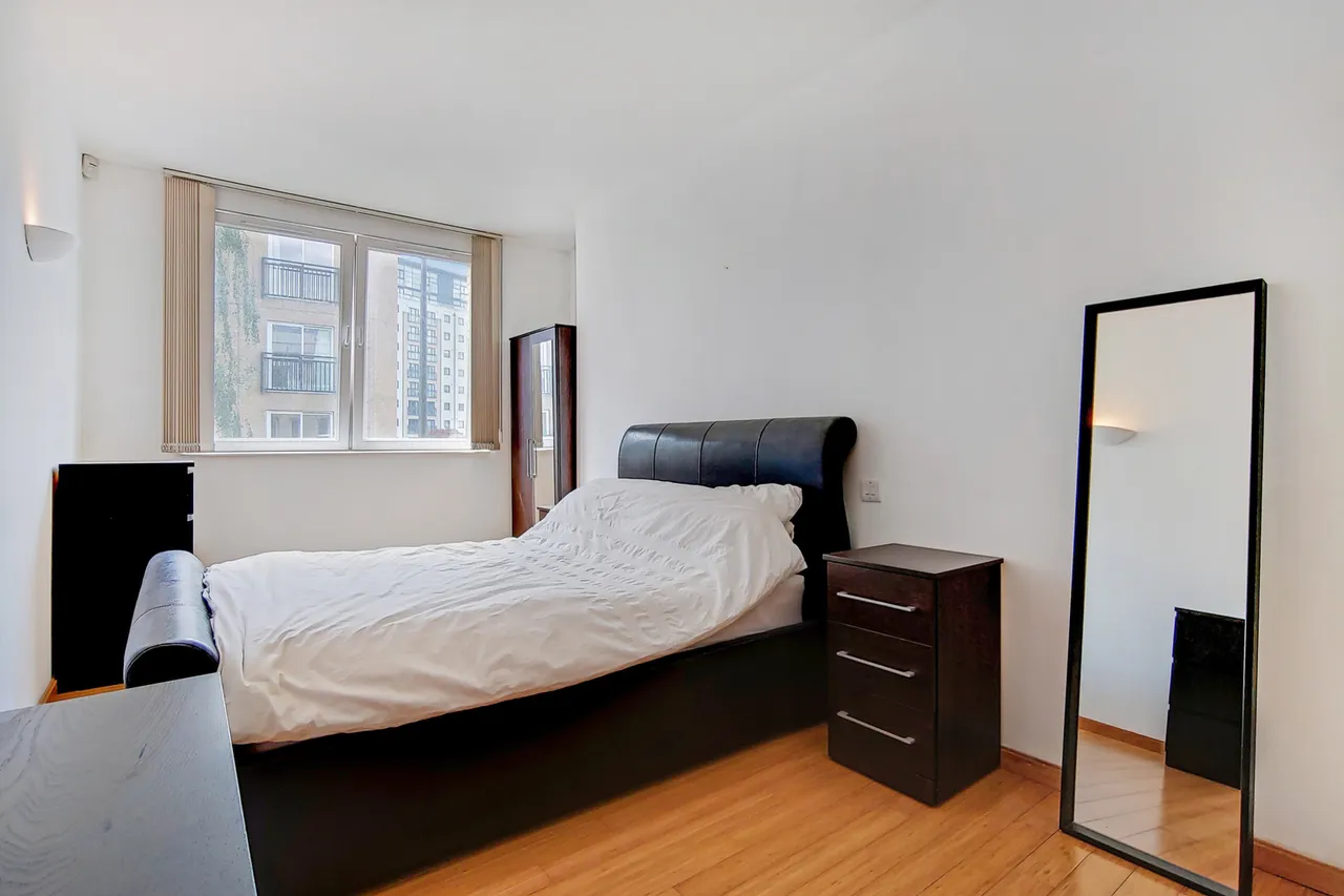 Helion Court, London, E14, photo 9