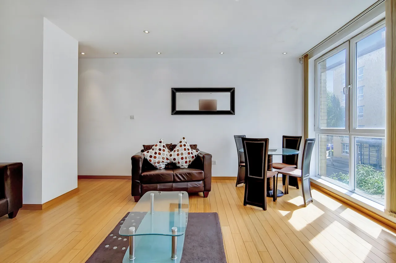 Helion Court, London, E14, photo 4