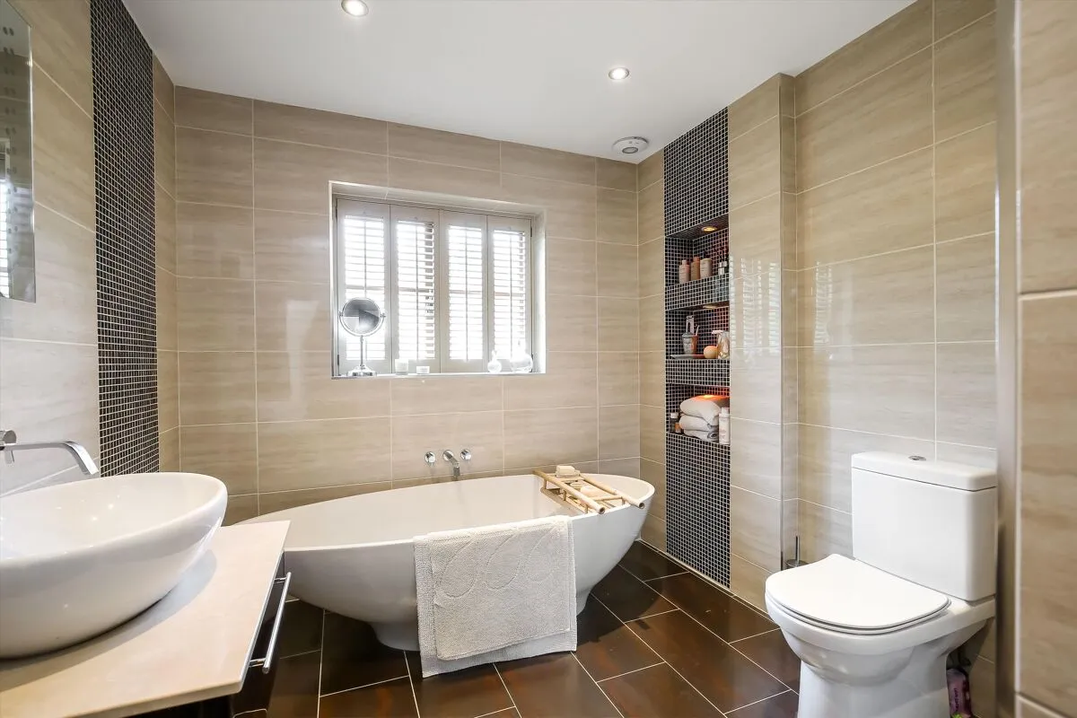 Cliff Way, Compton, SO21, photo 12