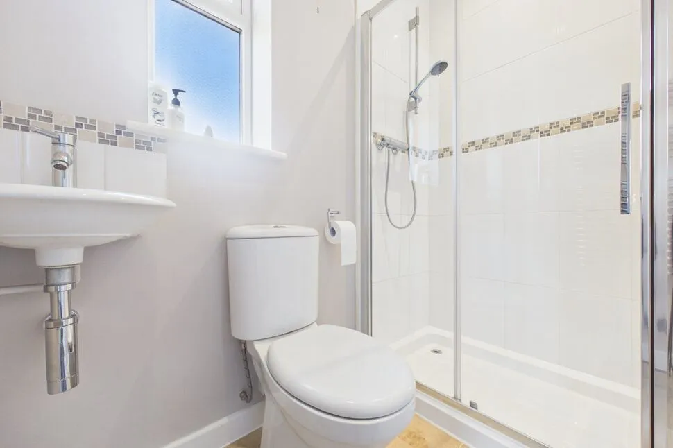 Manor Road, Swanscombe, DA10, photo 4