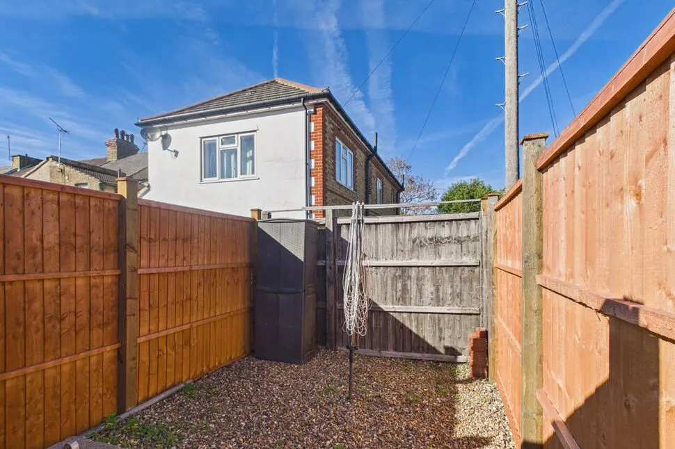 Manor Road, Swanscombe, DA10, photo 9