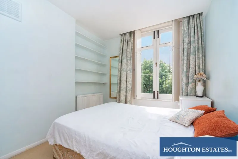 Sutherland Avenue, Maida Vale W9 2HF, photo 9