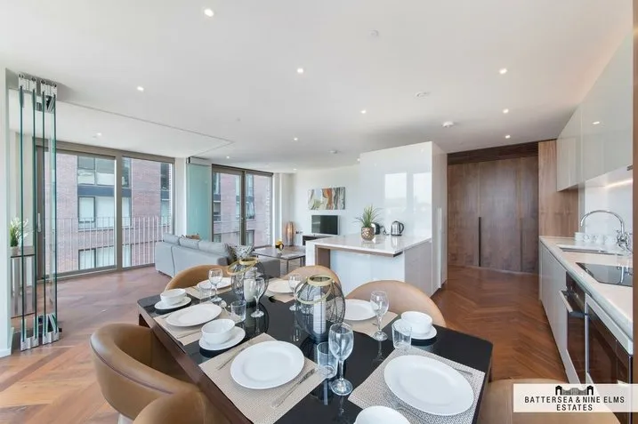 Embassy Gardens, SW11, photo 5