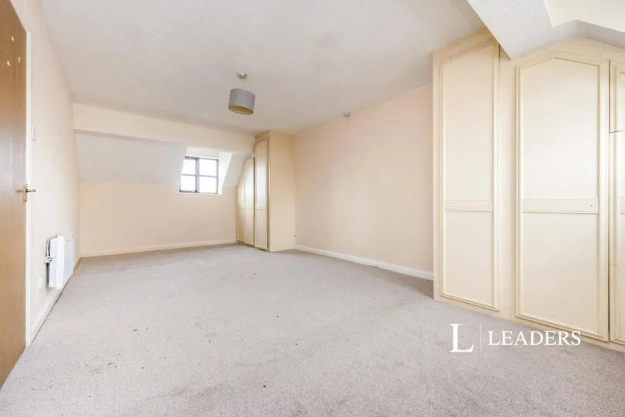 Grace Avenue, Oldbrook, MK6, photo 4