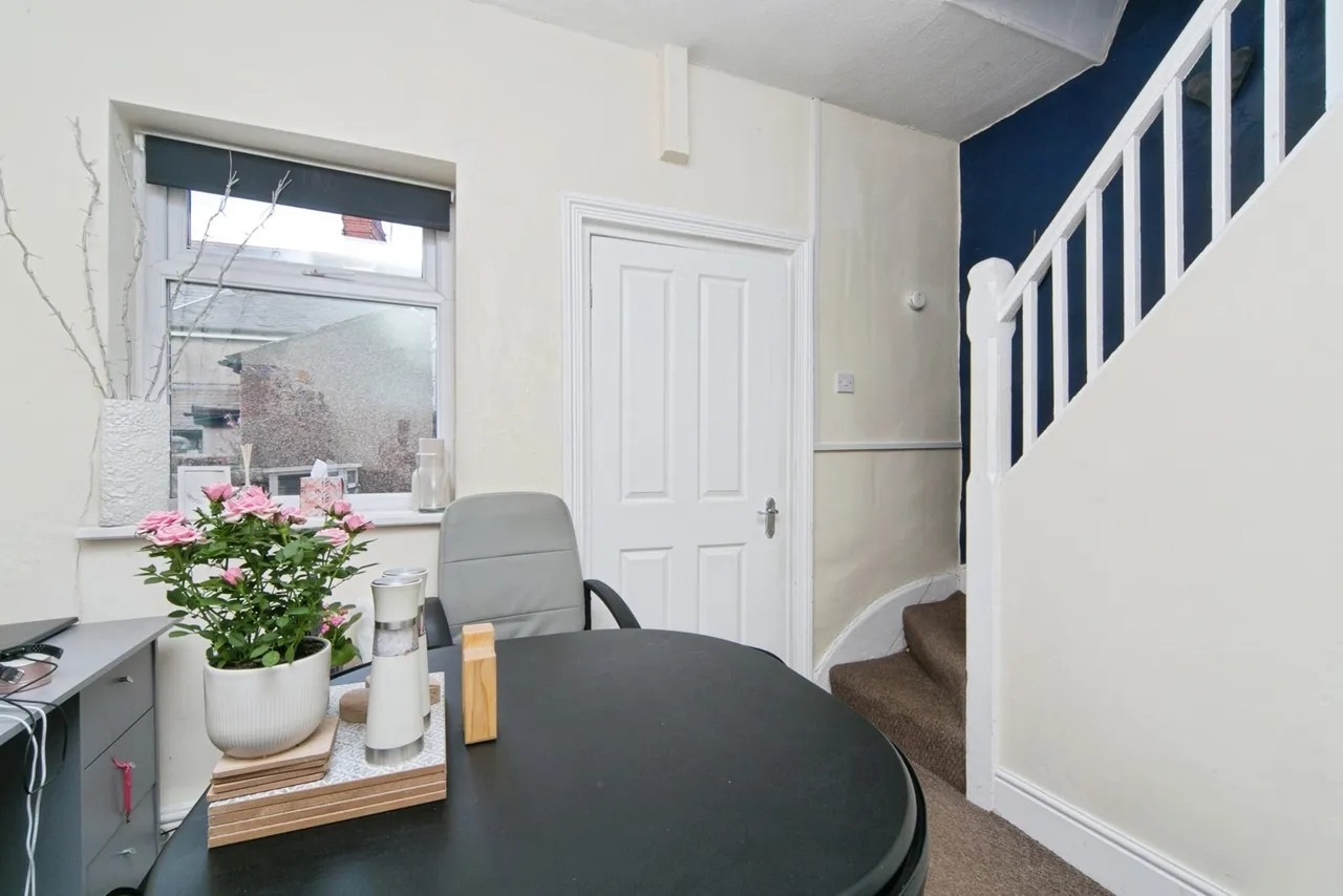 Caradog Road, Llandudno Junction, LL31, photo 3