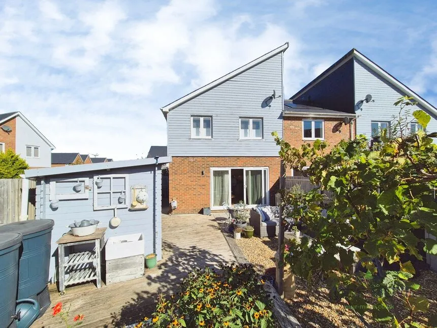Sunflower Lane, Polegate, BN26, photo 18