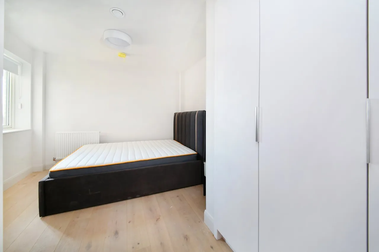 Stonhouse Street, London, SW4, photo 7