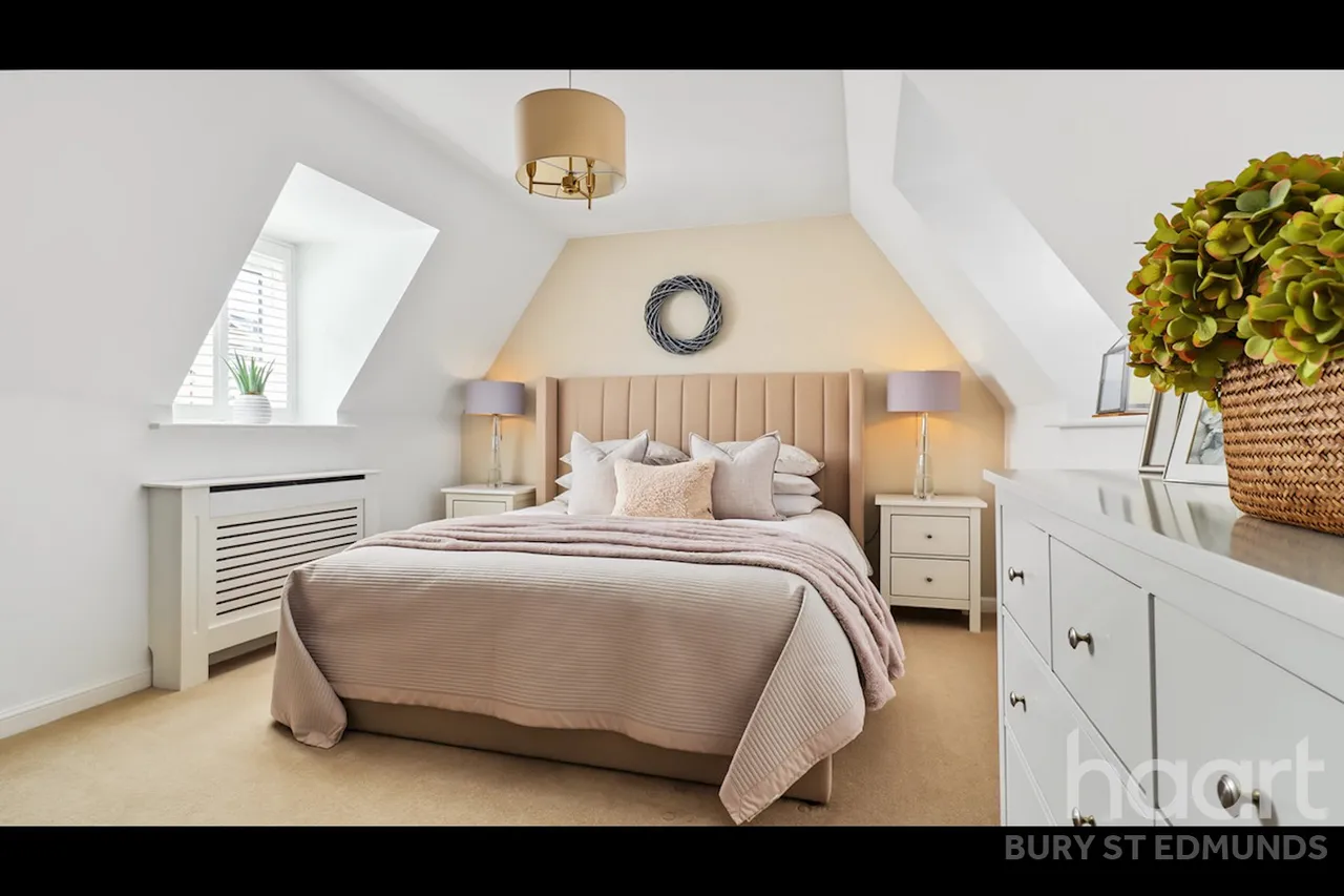 Airfield Road, Bury St Edmunds, IP32, photo 14