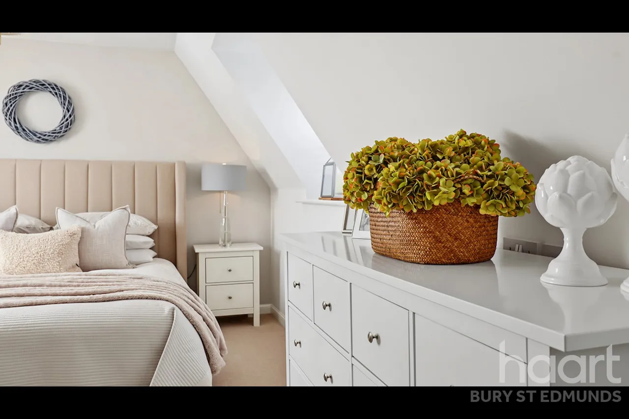 Airfield Road, Bury St Edmunds, IP32, photo 16
