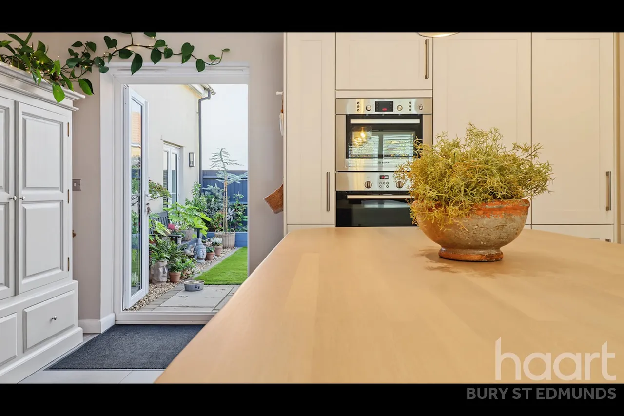 Airfield Road, Bury St Edmunds, IP32, photo 9