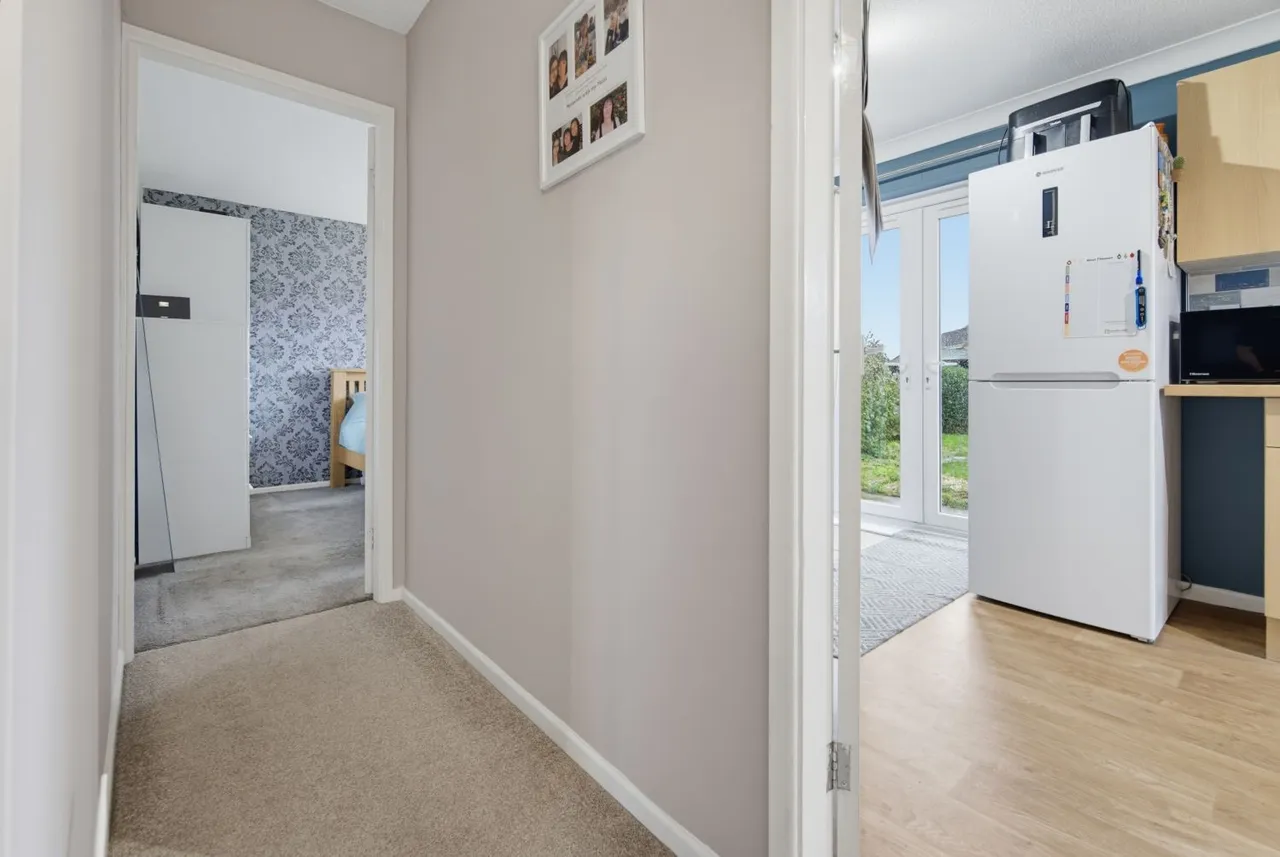 St. Lawrence Avenue, Snaith, DN14, photo 17