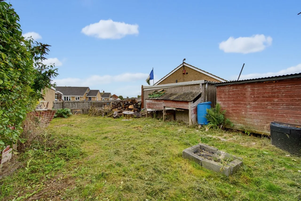 St. Lawrence Avenue, Snaith, DN14, photo 16
