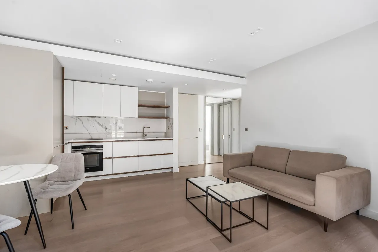 1 bed flat for sale, Edgware Road, London, W2
