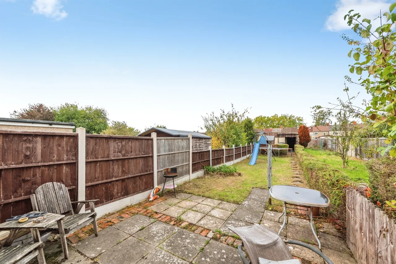 Bright Street, Swindon, SN2, photo 2